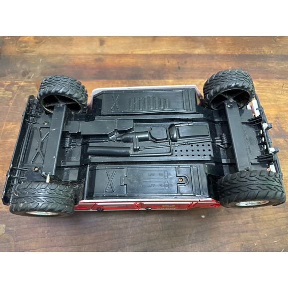 FunRise Tonka '01 Vintage Fire Rescue Hummer Truck Vehicle Lights & Sounds WORKS - Picture 7 of 16